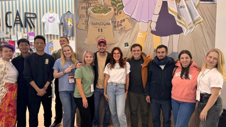 Нам исполнилось 10 лет